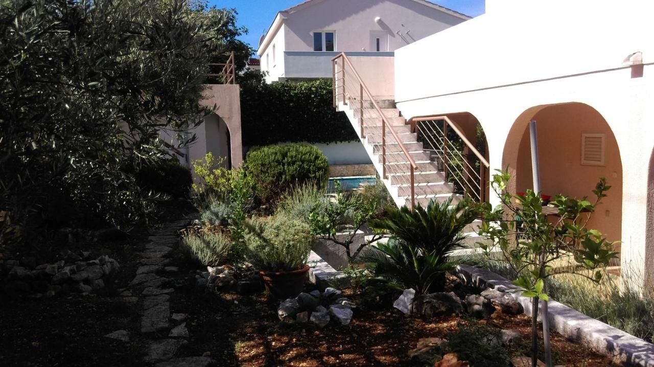 Apartmani Zulin Seget Vranjica Exterior foto
